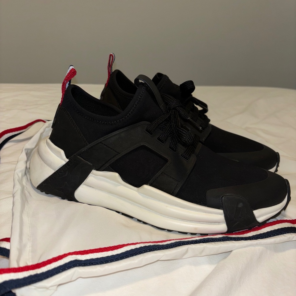 Monclear Lunarove Womens Sneaker size 41 EU